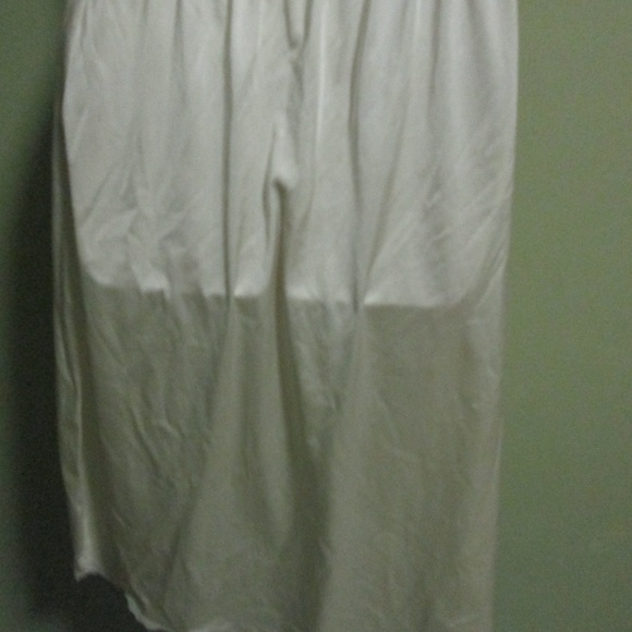 FIGURFIT HALF SLIP SIZE M - Picture 4 of 4
